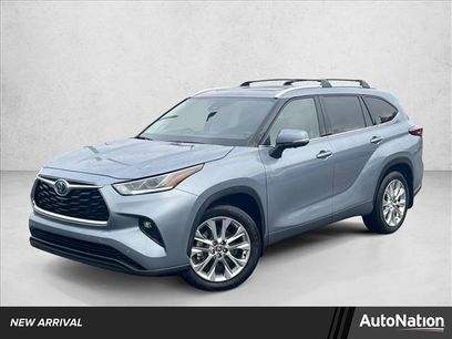 Used 2024 Toyota Highlander Limited