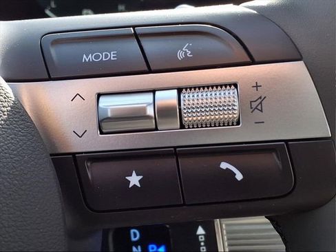 New 2026 Hyundai Tucson Limited image 17