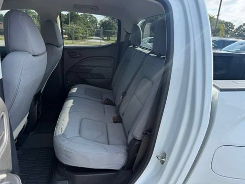 Used 2020 GMC Canyon 2WD Crew Cab w/ Convenience Package image 7