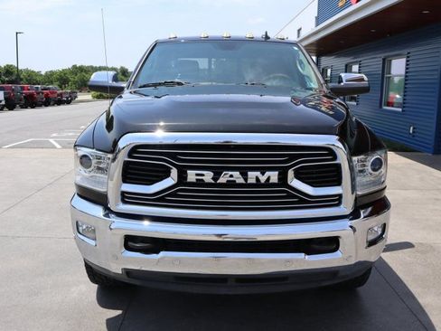 Used 2017 RAM 2500 Limited w/ Snow Chief Group AWD/4WD image 4