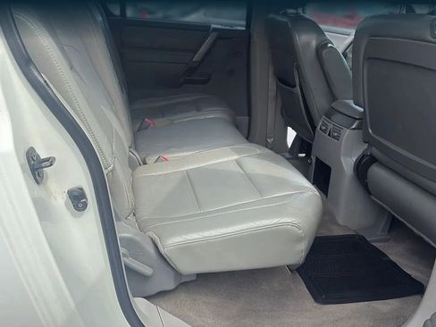 Used 2004 Nissan Armada SE w/ (SR1) Sunroof Pkg (SE) image 13