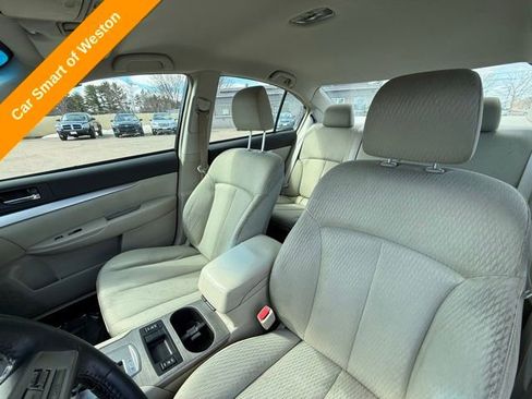 Used 2011 Subaru Legacy 2.5i Premium w/ All-Weather Pkg AWD/4WD image 8