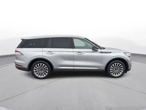 Used 2024 Lincoln Aviator Reserve image 9