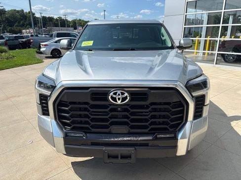 Used 2022 Toyota Tundra Limited w/ TRD Off-Road Package AWD/4WD image 2