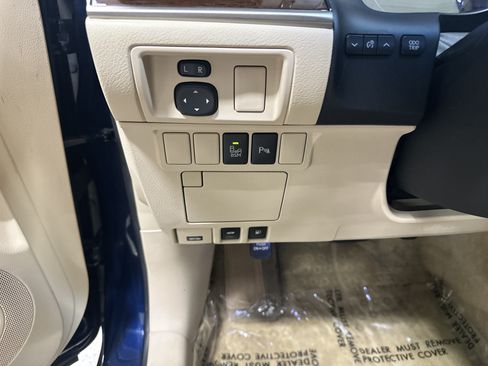 Used 2014 Lexus ES 350 w/ Luxury Package FWD image 37