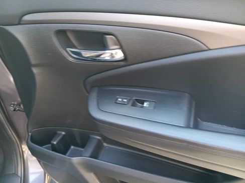 Used 2021 Honda Pilot Special Edition image 29