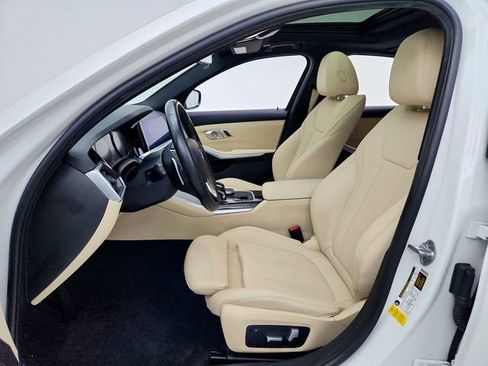 Used 2021 BMW 330i Sedan image 17