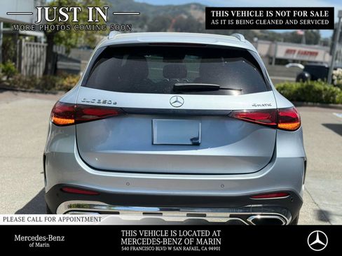 Used 2025 Mercedes-Benz GLC 350e 4MATIC image 3