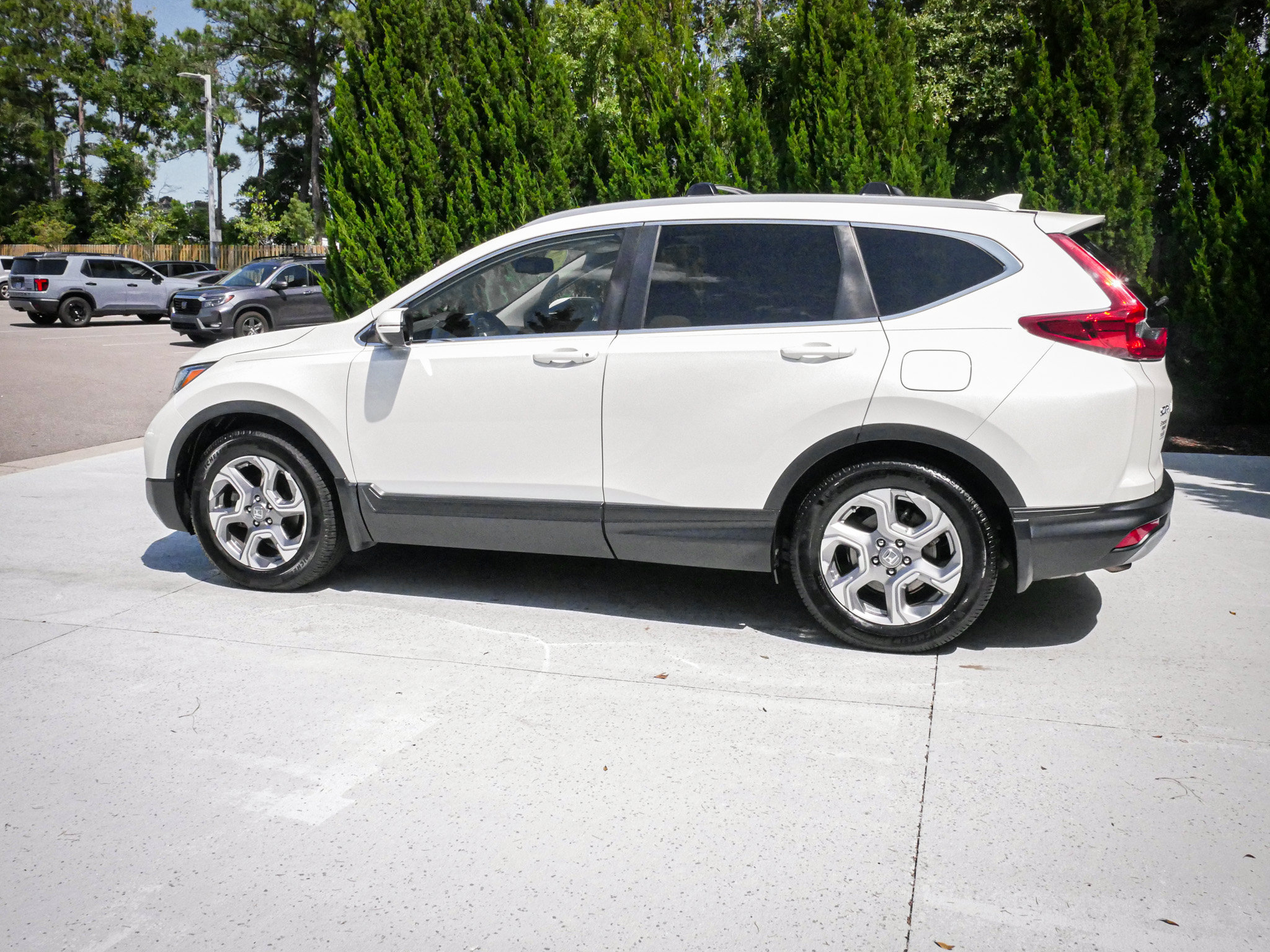 Used 2018 Honda CR-V EX-L image 7