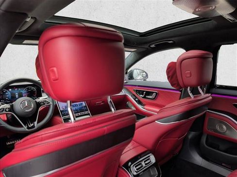 Certified 2023 Mercedes-Benz S 580 4MATIC Sedan image 14