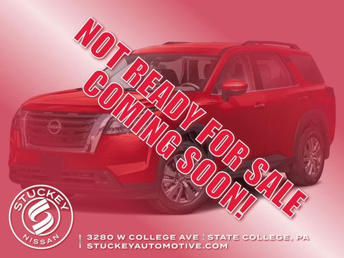 Used 2025 Nissan Pathfinder SV image 1