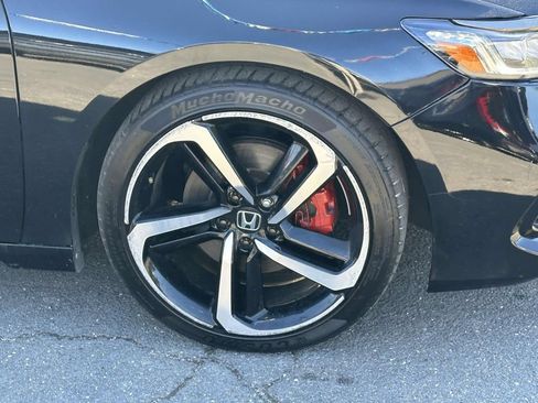 Used 2022 Honda Accord Sport image 7