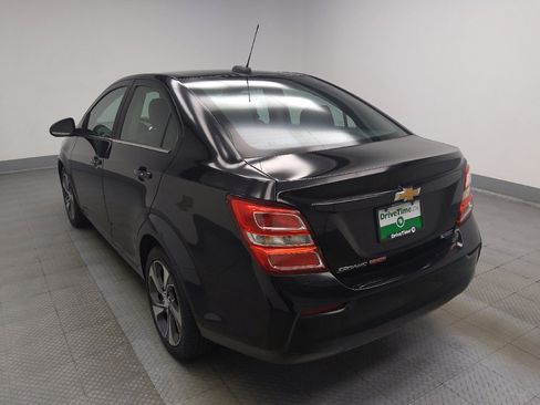 Used 2017 Chevrolet Sonic Premier FWD image 5