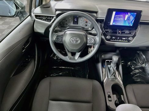 Certified 2025 Toyota Corolla LE FWD image 19