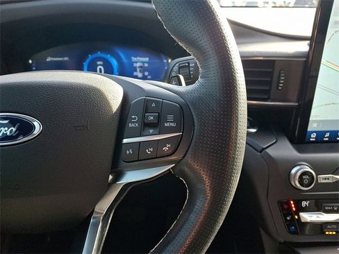 Used 2020 Ford Explorer ST w/ Premium Technology Package image 22