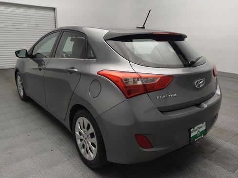 Used 2016 Hyundai Elantra GT FWD image 5