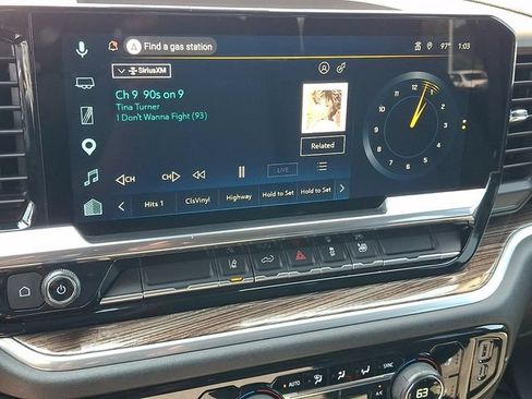 Used 2025 Chevrolet Silverado 2500 LT w/ Convenience Package AWD/4WD image 12