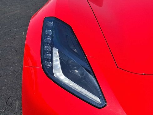 Used 2014 Chevrolet Corvette Stingray Coupe RWD image 9