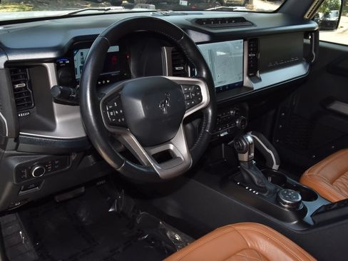 Used 2021 Ford Bronco First Edition AWD/4WD image 39
