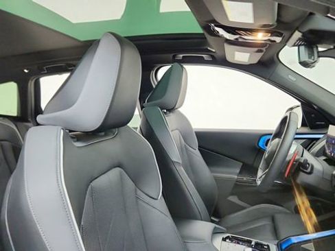 Used 2025 BMW X3 M50 AWD/4WD image 21