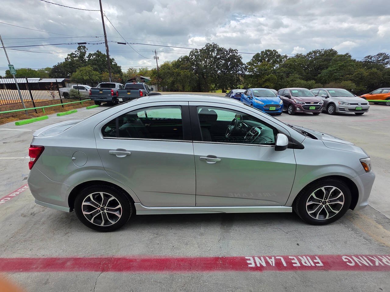 Used 2019 Chevrolet Sonic LT w/ Convenience Package FWD image 16