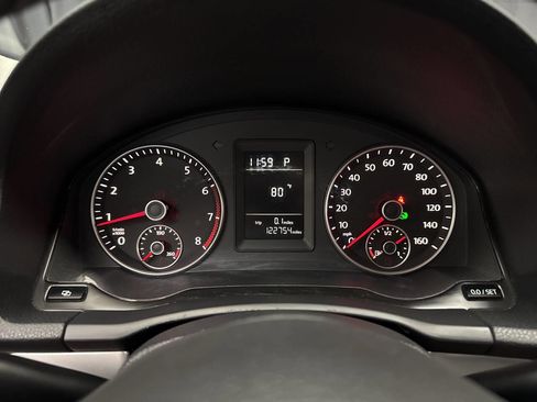 Used 2010 Volkswagen Jetta SE image 18