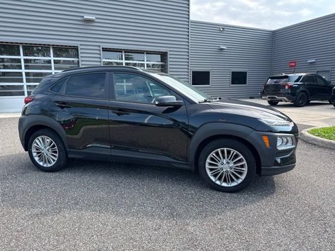 Used 2021 Hyundai Kona SEL FWD image 3