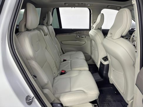 Used 2024 Volvo XC90 T8 Ultimate w/ Protection Package Premier image 43