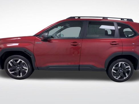 Used 2026 Subaru Forester Premium AWD/4WD image 5