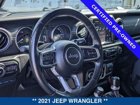 Used 2021 Jeep Wrangler Unlimited Sahara w/ Cold Weather Group AWD/4WD image 17