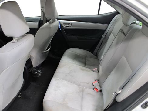 Used 2016 Toyota Corolla LE image 14