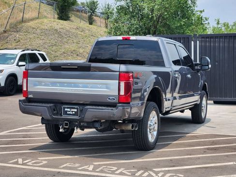 Used 2021 Ford F250 Platinum w/ FX4 Off-Road Package AWD/4WD image 4