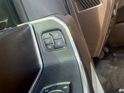 Used 2025 Ford F150 King Ranch w/ FX4 Off-Road Package AWD/4WD image 25