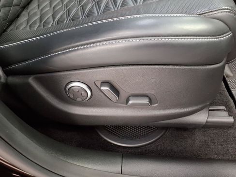 Used 2025 Genesis GV80 3.5T e-SC AWD/4WD image 11