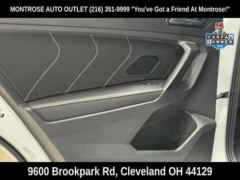 Used 2024 Volkswagen Tiguan SE R-Line image 34