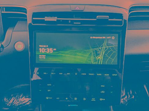 Used 2023 Hyundai Tucson Limited image 8