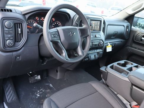 New 2026 Chevrolet Silverado 1500 Custom Trail Boss w/ LPO, Dark Essentials Package image 5