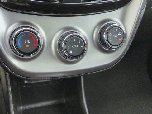 Used 2017 Chevrolet Spark LS image 18