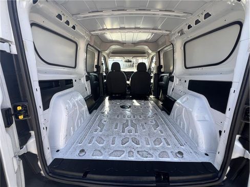 Used 2018 RAM ProMaster City Tradesman image 19