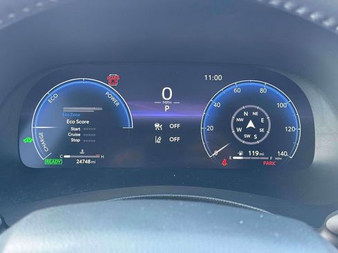 Used 2024 Toyota Highlander Limited image 25