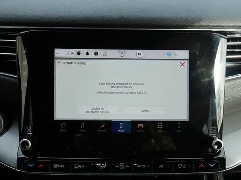 Used 2024 Jeep Wagoneer L Series II w/ Convenience Group I image 6