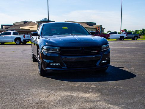 Used 2023 Dodge Charger SXT w/ Blacktop Special Edition AWD/4WD image 10