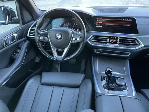 Certified 2022 BMW X5 xDrive40i w/ Climate Comfort Package image 9