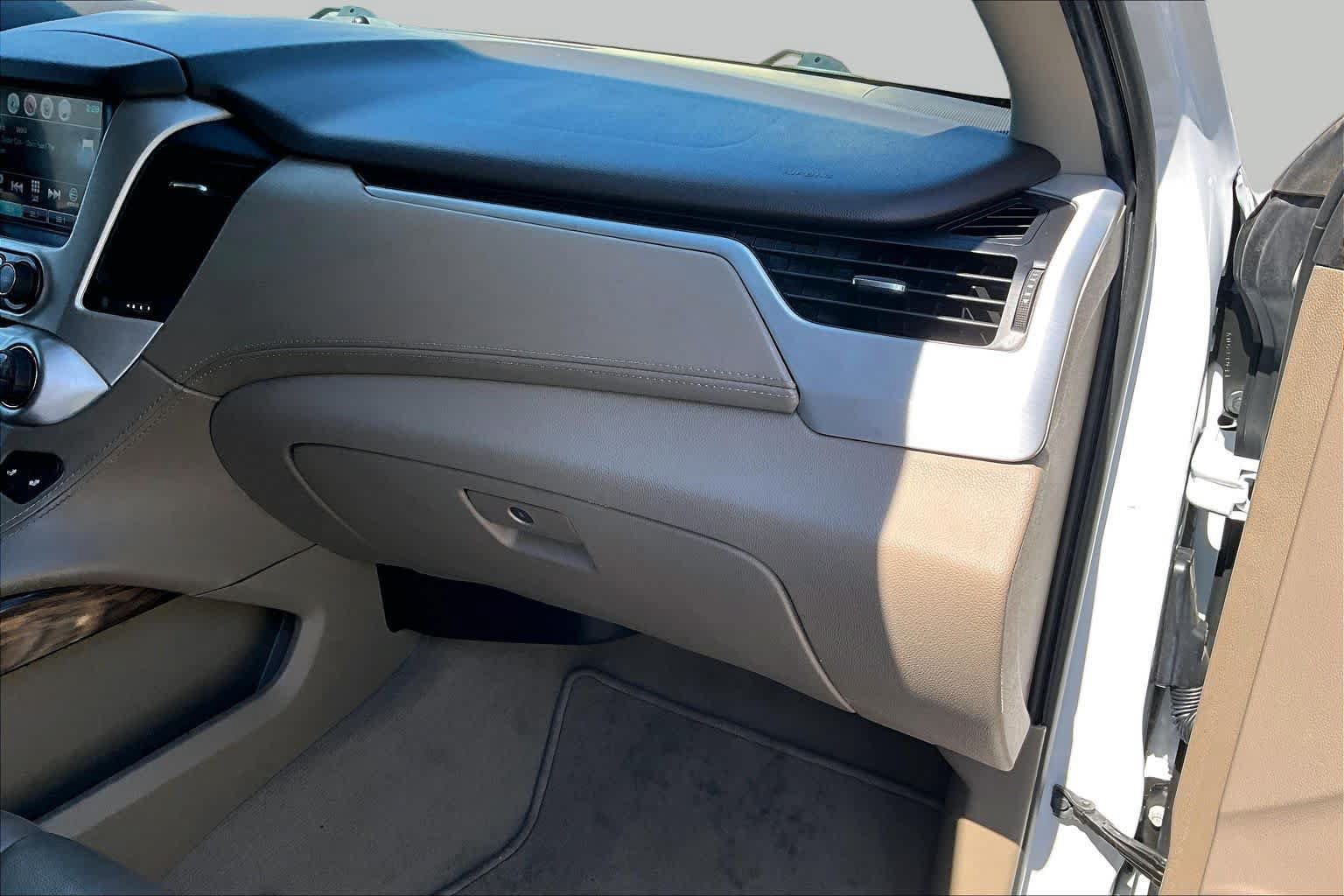Used 2020 GMC Yukon SLT AWD/4WD image 18