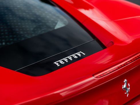 Used 2017 Ferrari 488 GTB image 22