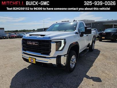 New 2025 GMC Sierra 2500 Pro w/ Convenience Package