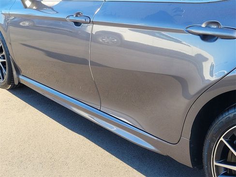 Used 2021 Toyota Camry SE image 25