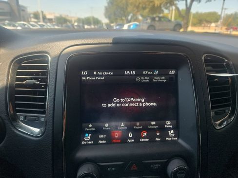 Used 2018 Dodge Durango R/T w/ Technology Group RWD image 24
