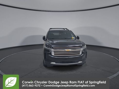 Used 2023 Chevrolet Tahoe High Country AWD/4WD image 4