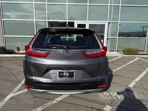 Used 2018 Honda CR-V LX image 4
